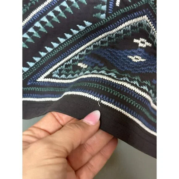 Urban Mangoz Embroidered Geometric Aztec Bell Sleeve Women's Blouse Small - Picture 2 of 9